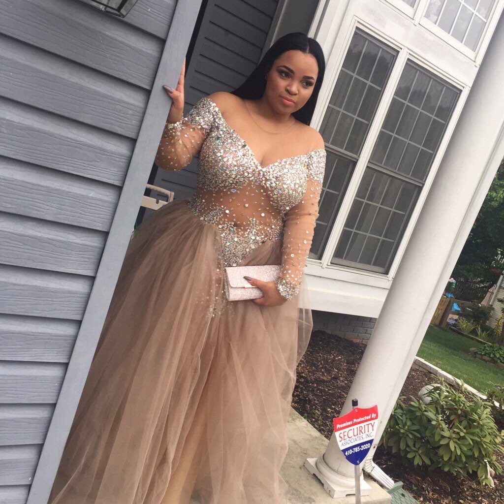 prom dresses for plus size women